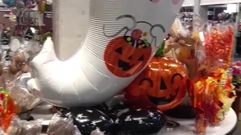 The cutest ghost balloon!