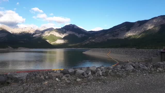 Beautiful lake kanaskis park