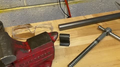 Craftsman Vintage Vise Repair: Intro