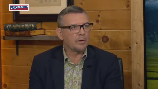 Theo Fleury to Tucker Carlson: Trudeau is "the worst of the worst"