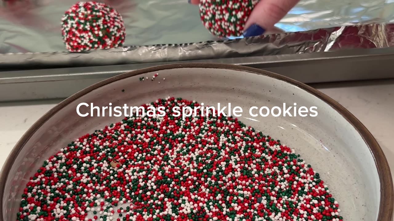 🎄🍪 "Festive Flavors: Christmas Cookies to Sweeten Your Season! 🎅🏼