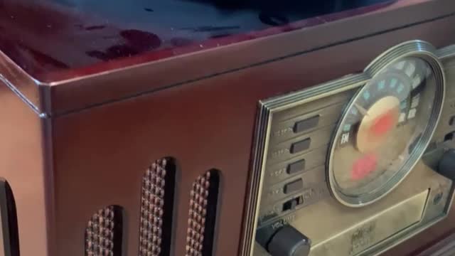 Blake’s nostalgic record player