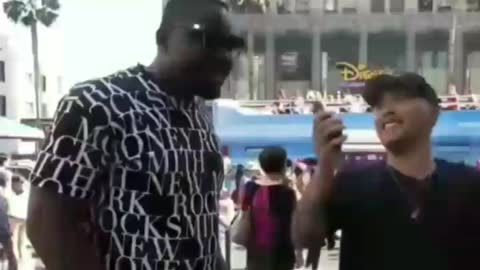 דר ראסל בלילוק נוירוכירורג מוסמך פלואוריד פוגע בפעילות המוח ומוריד מנת המשכל לילד