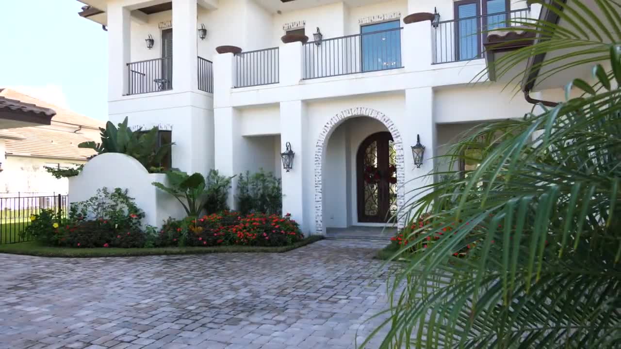 Custom Winter Garden Lake front estate