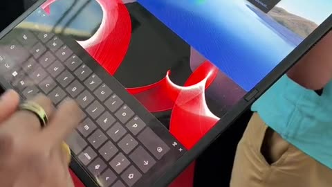 Foldable tab looks pretty amazing