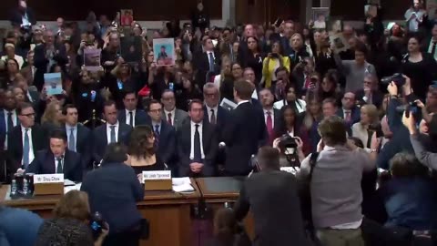 GOP Senators Ruthlessly Grills Mark Zuckerberg At Hearing, Get Standing Ovation!!