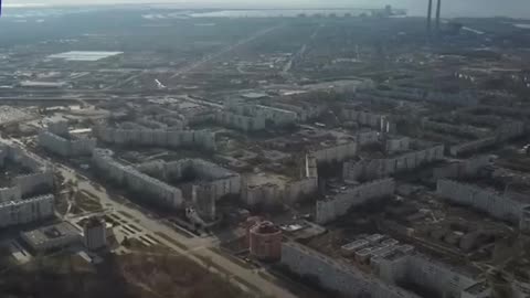 Nad Energodarem vlají ruské prapory
