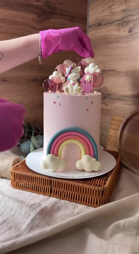 Радуга из мастики +очень красивый торт с единорогом 🦄🌈💞
