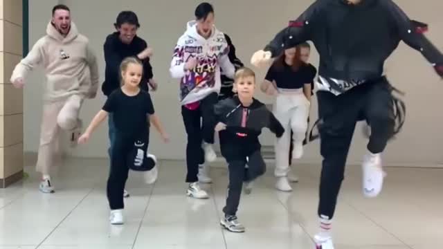 Dance Challenge Small and Big Boy