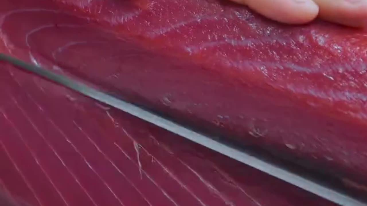 Cutting tuna is a form of art