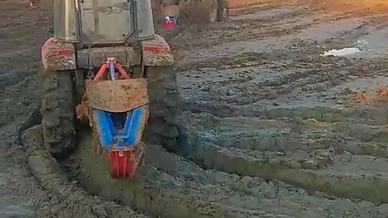 #automobile #agric #agriculture #agricoss #farming #excavator #agrihumic #cropproduction #landscape