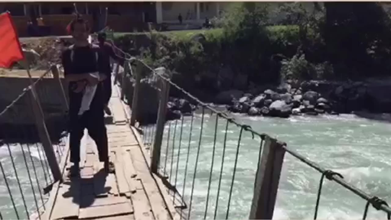 Beautiful view of suspension bridge in Sawat Kalam. Do follow and subscribe🤞