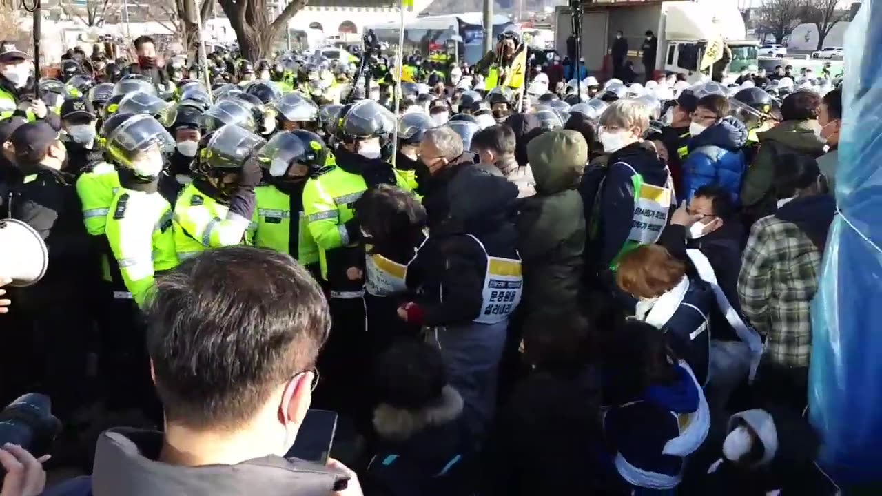 20200312_V3_S03(OwaZrzzwivk)박원순시장은 서울세비로 이런 소모전에 낭비를 해도 무방한가_