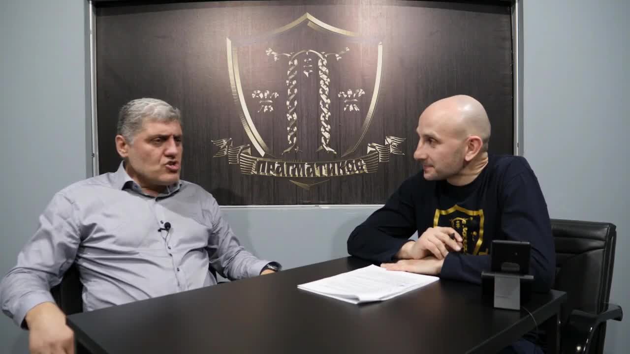 O 'uspešnim, neovisnim i uticajnim ženama' (Miroljub Petrović)