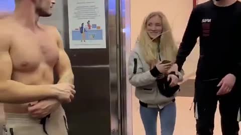 shirtless in the elevator people's reactions