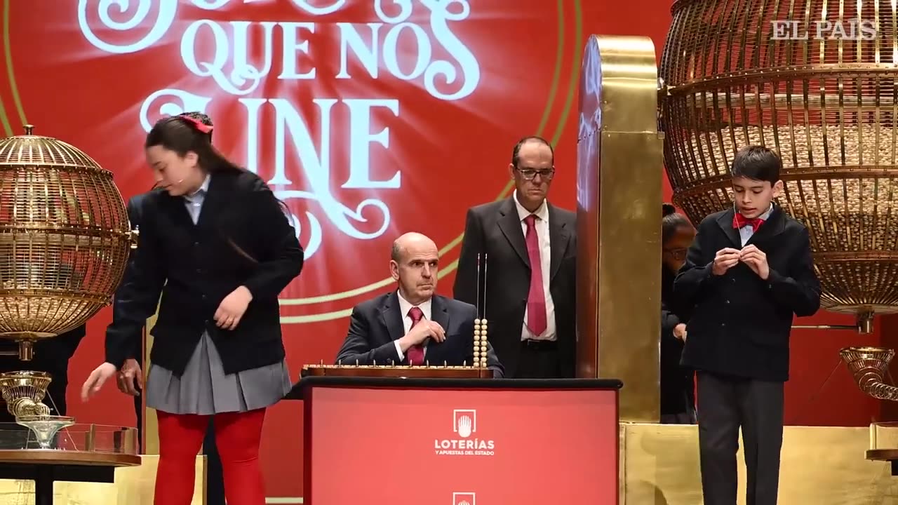 LOTERÍA NAVIDAD: ¿Cuál es la probabilidad matemática de que te toque el gordo? | EL PAÍS