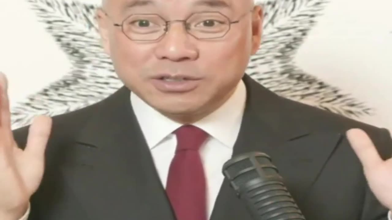 20220323文贵先生直播：自然就是天法，地球存在就是天法，你在天法之间修行。知天法，就是要尊重天法。世间，法无道，道无法，法道之间就是 #破执着。