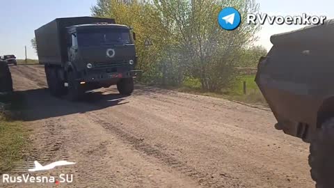 Ruská armáda přiváží humanitární pomoc do Luhanské oblasti