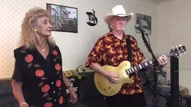 39. Maria Rose & Danny Elswick, FB Live, LR Concert, 10/09/21