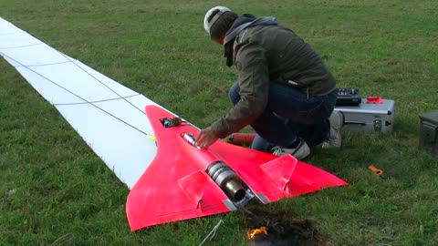 FASTEST RC TURBINE MODEL JET IN ACTION 727KMH 451MPH FLIGHT DEMO GUINNESS WORLD RECORDS
