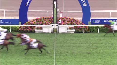 Horse_Race_2022052207_English