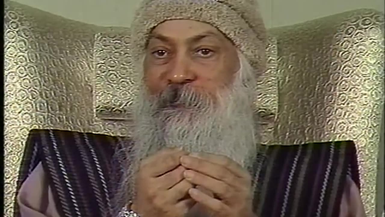 Osho The New Dawn #04 A different wavelength