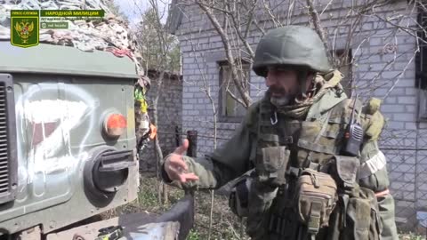 LPR army fighter shows trophies