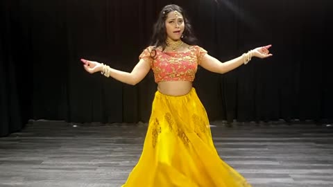 Aaja nachle // maduri Dixit // dance cover by // sneha Kapoor