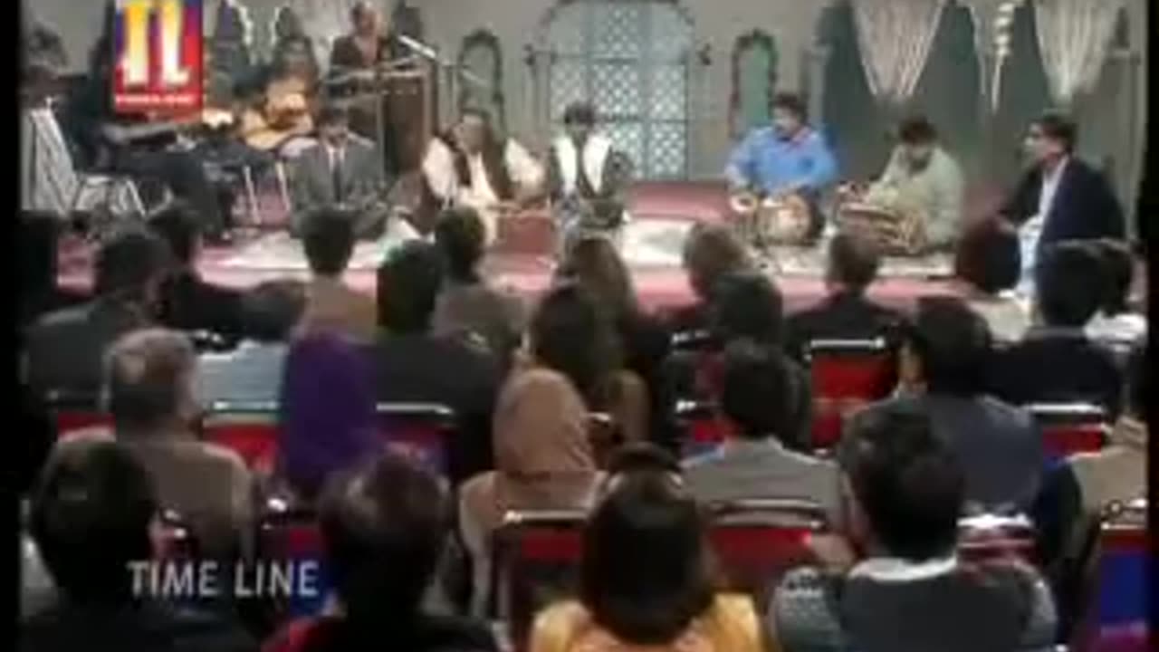 Ghum hay ya khushi hay tu- Nusrat Fateh Ali Khan.