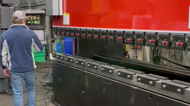220 Ton X 14' Amada HFB CNC Press Brake