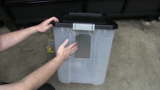 Best Cat Litter Box Ever Made from a Sterelite Storage Bin - $20 DIY