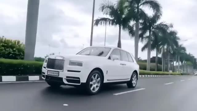 Rolls Royce running attitude video