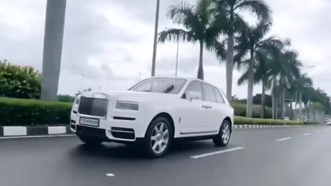 Rolls Royce running attitude video