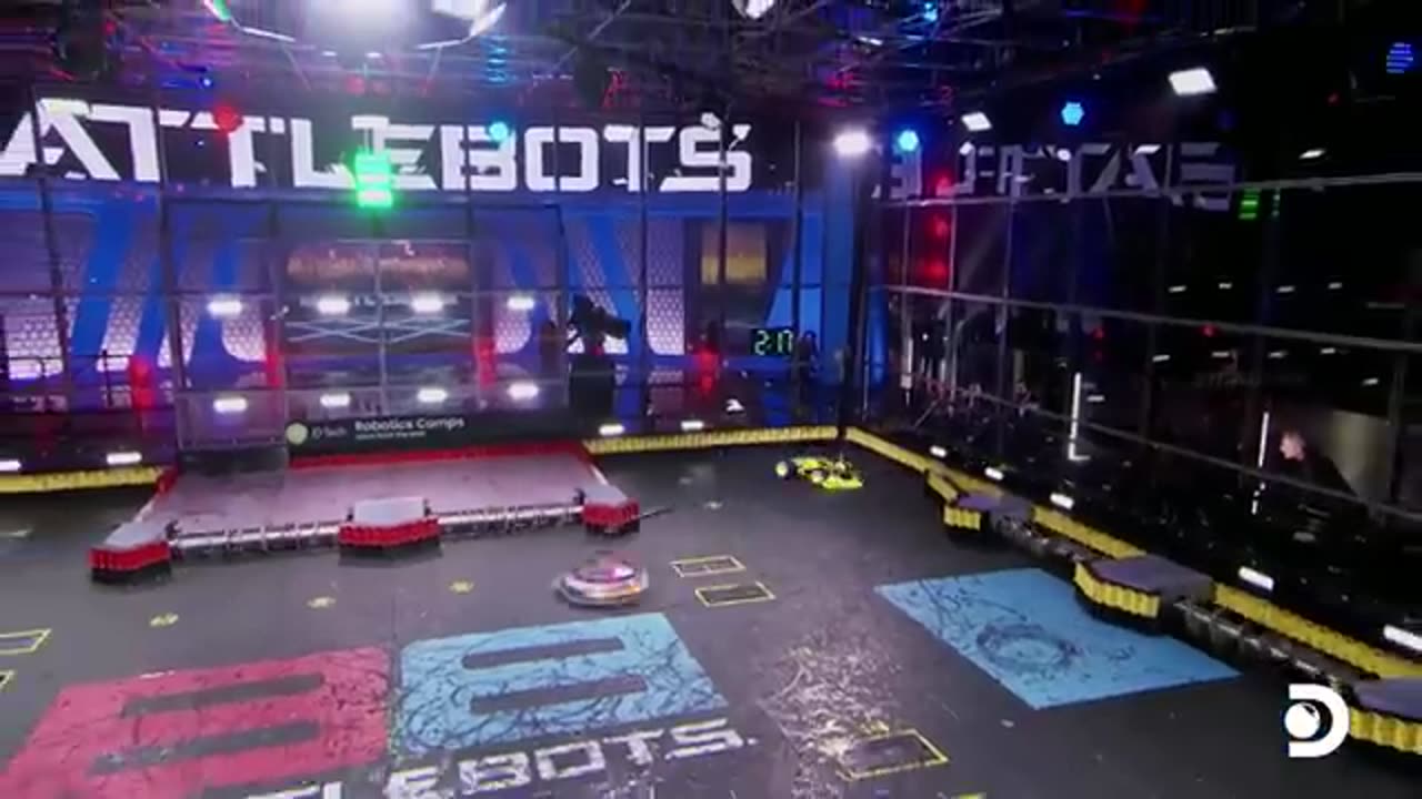 Hypershock vs. Gigabyte! | BattleBots