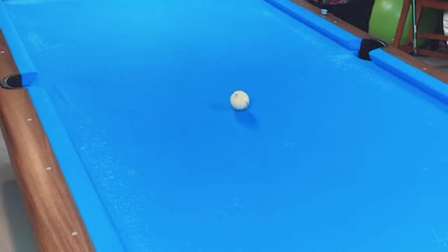 HappyFridayy’all#trickshots#billiards#8ballpool#MicroRaveWithRoni