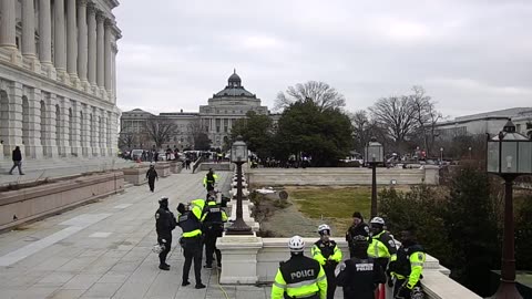 0918USCG00UpperTerraceSW_2021-01-06_14h40min00s850ms.mp4