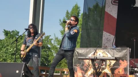 Firehouse "Overnight Sensation"