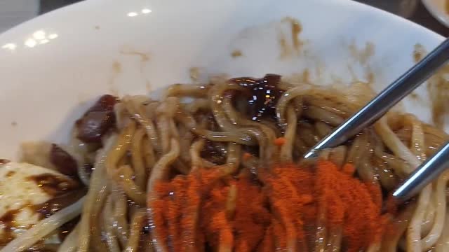 Most enjoyable time of the day. Jja-jang noodle and fried dumbling in Korea