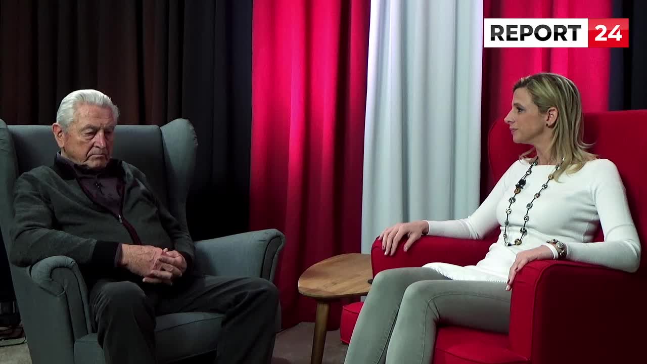 Manfred König-Er hat sich impfen lassen und es bereut...