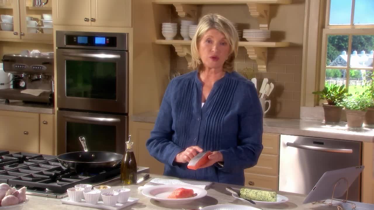 How to Make Martha Stewart's Pan Seared Salmon _ Martha's Cooking School _ Martha Stewart