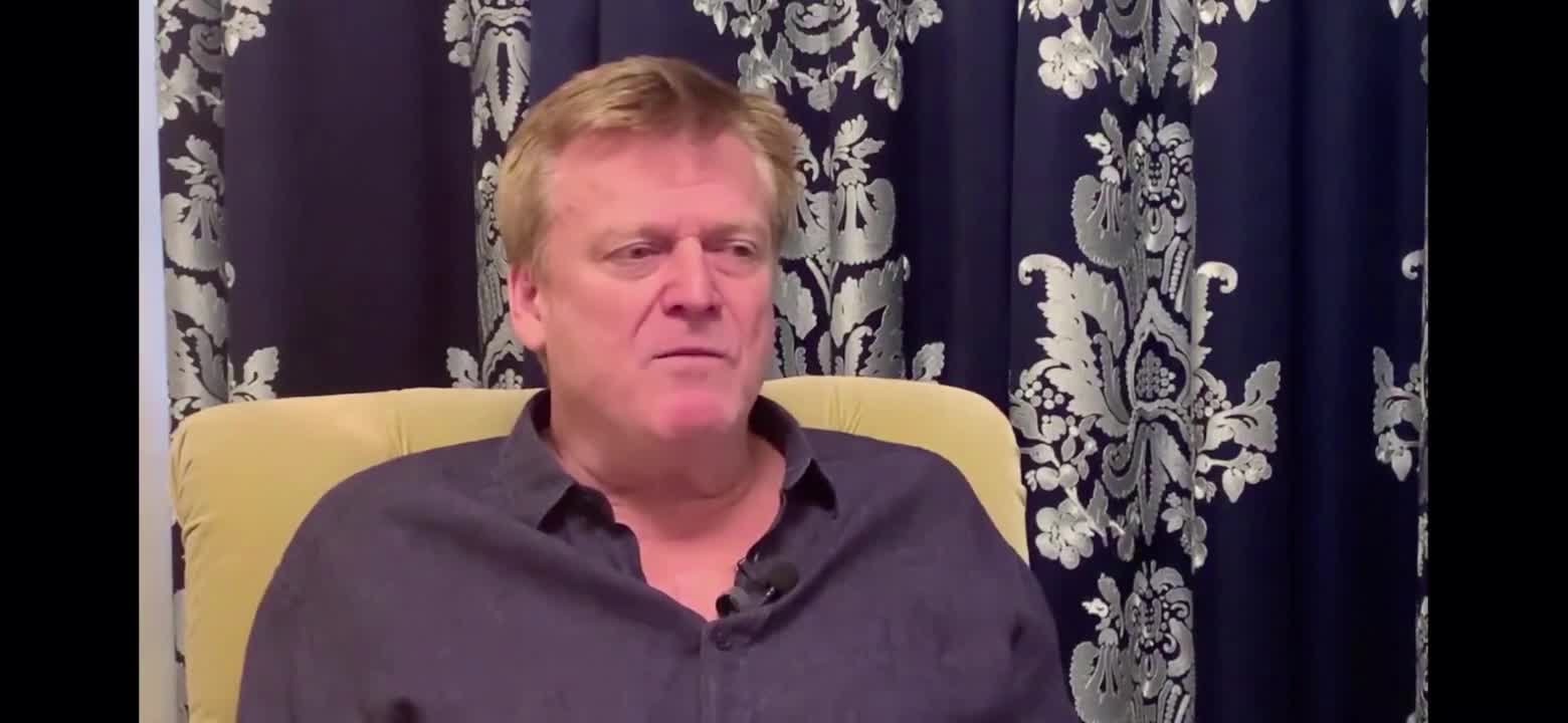 Did Patrick Byrne say he facilitated a $18 MILLION BRIBE for Hillary Clinton???!!