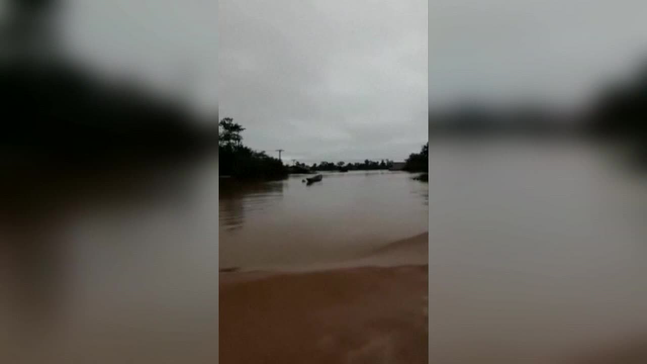 El hundimiento de la presa en Laos deja al menos dos muertos