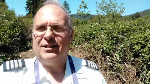 They Finally Put a Bathroom at Gasquet Airport ! Wooohooooo !