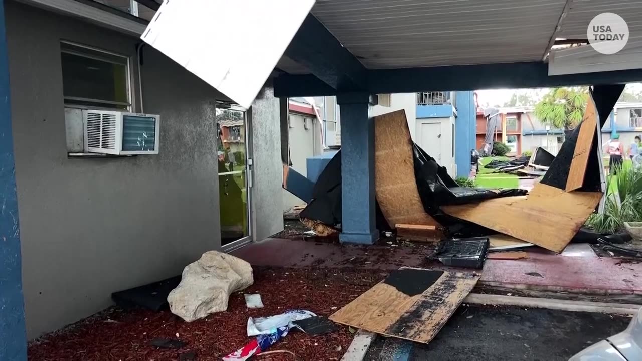 Hurricane Idalia destroys homes as residents deal with debris | USA TODAY