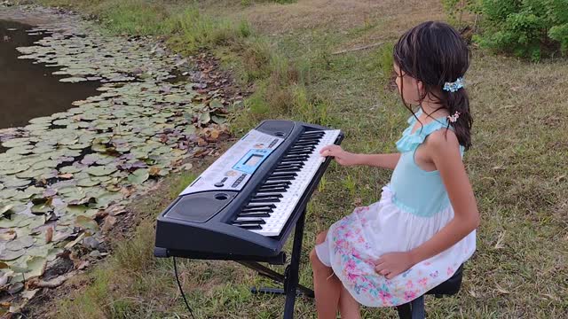 Eurovison running with the wolves piano