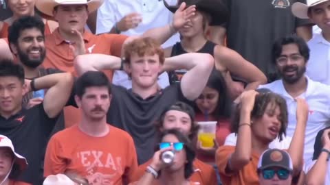 Texas misses 20 yard field goal