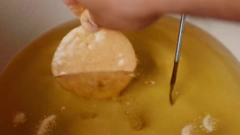 Fried kiwi fruit