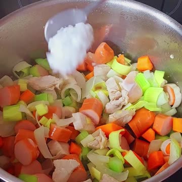 Gnocchi and Tortellini soup to enjoy this winter seasons #soup #tortellini #gnocchi #food