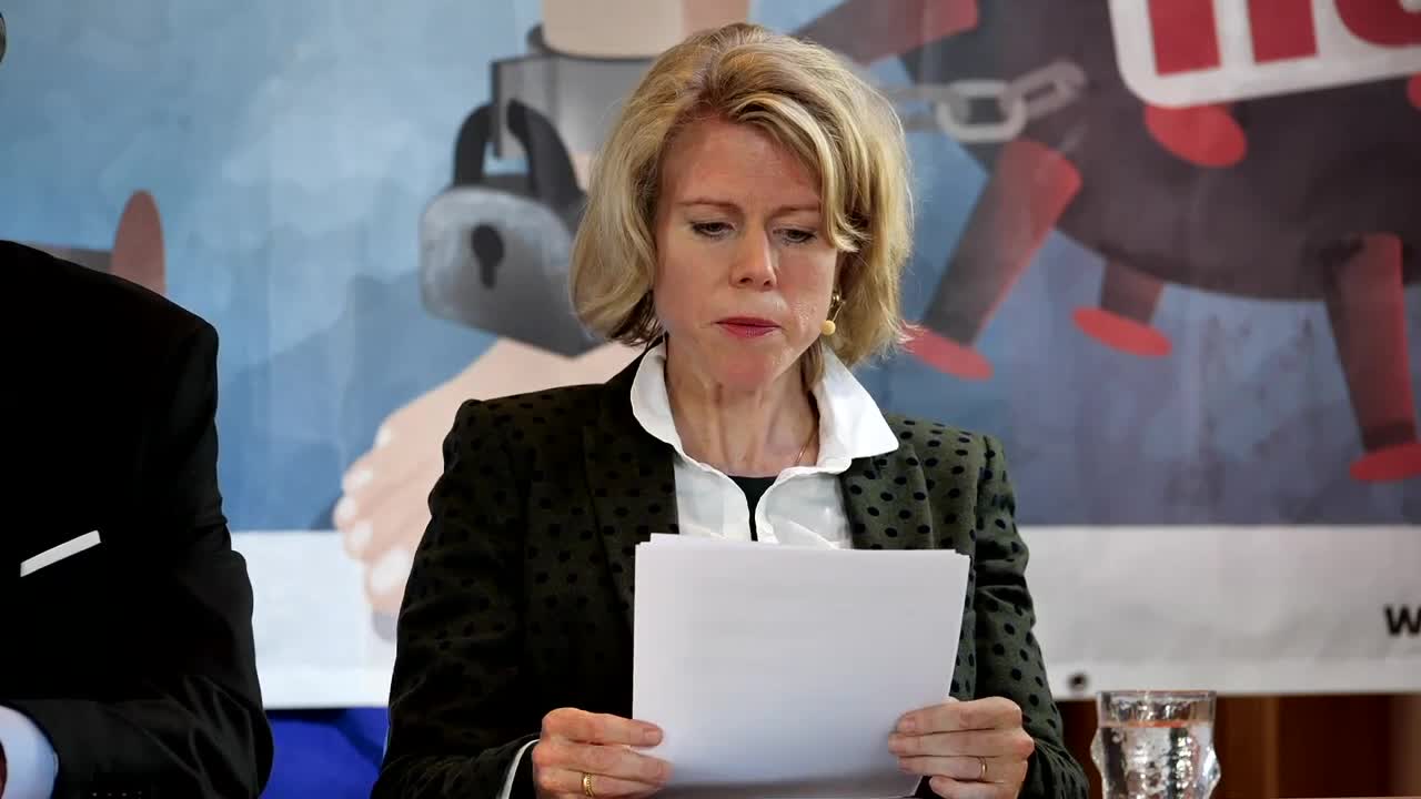 Kati Schepis ALETHEIA Medienkonferenz 12.11.2021 Corona Impfung