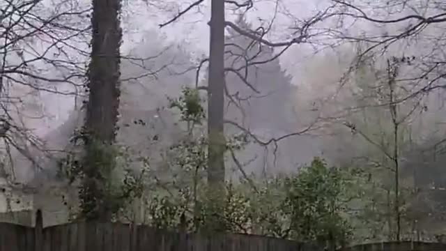 Woman captures exact moment hail storm hits her home